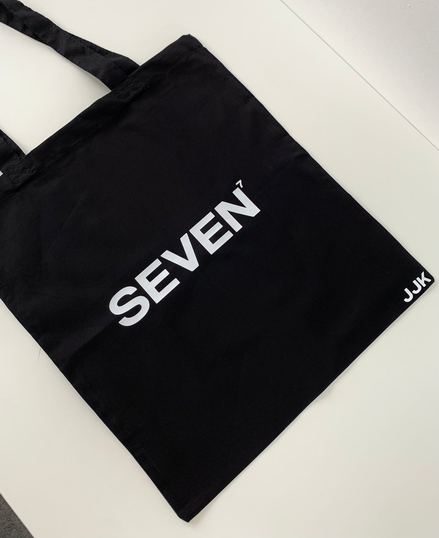 Seven tote bag