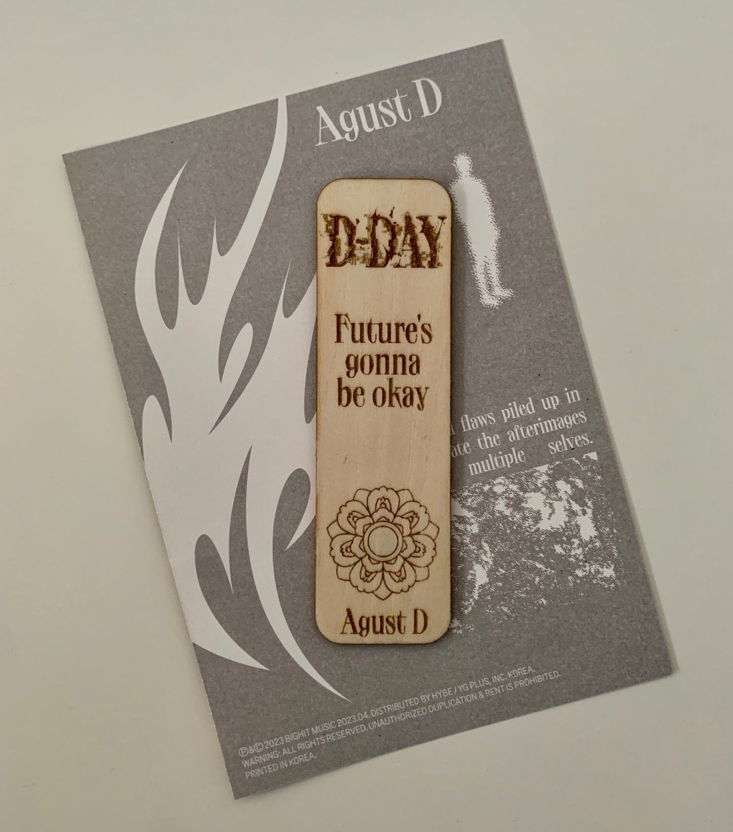 Engraved wooden bookmarks - BTS set of 7